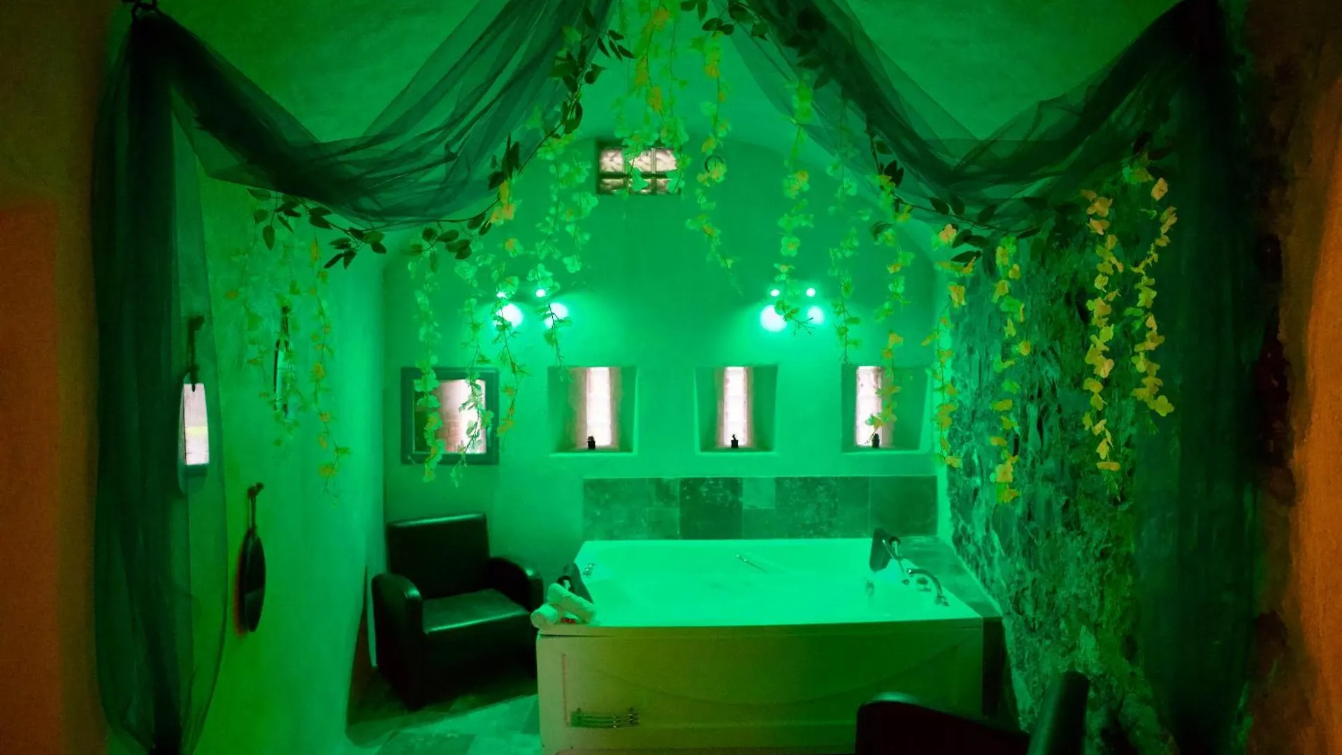 Les Secrets Du Fort - Love Room Unique Альбервиль Франция